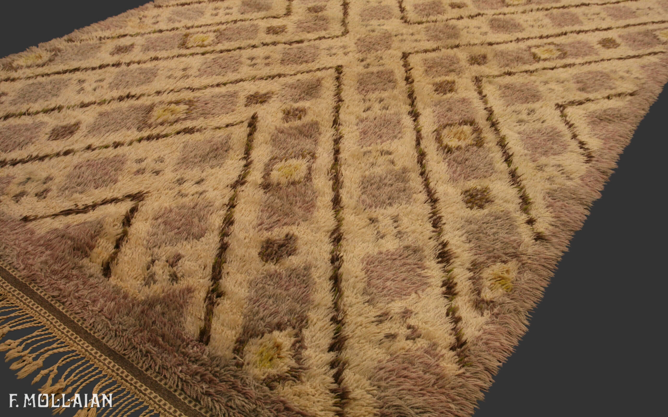 Semi-Antique Swedish Rya Rug n°:65690024